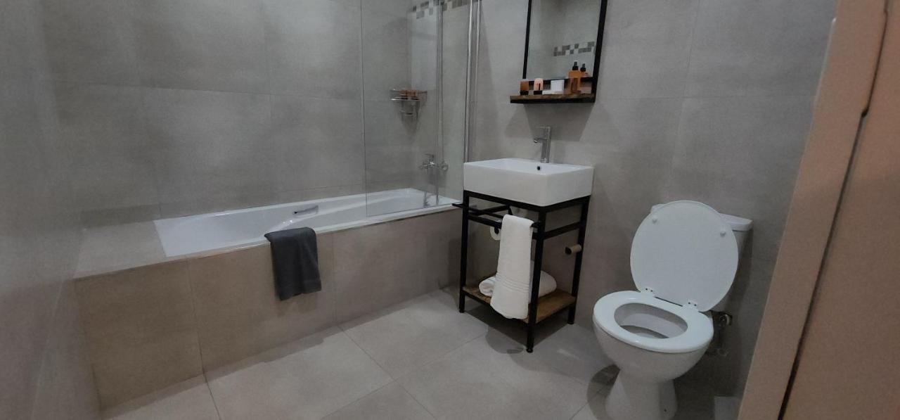 Chai & Spice Guesthouse And Cafe George Ngoại thất bức ảnh
